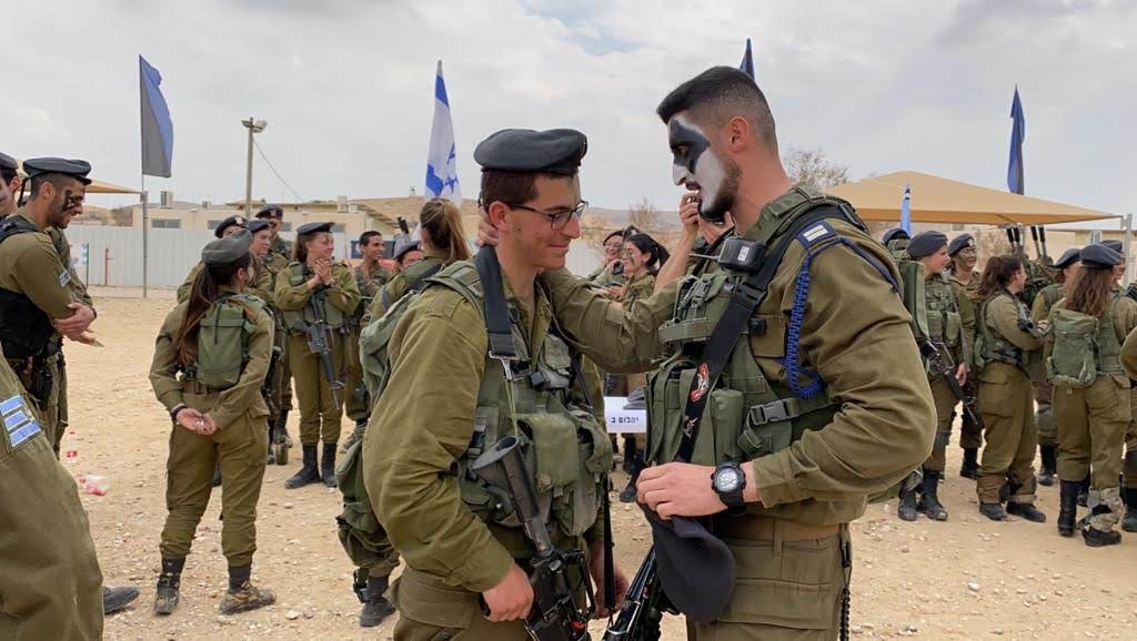 נדב מיכאלי בשירות כקצין בכיפת ברזל